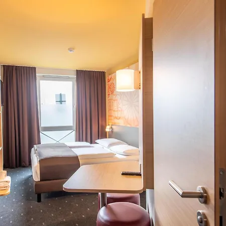 Hotel Schweinfurt-sued 3*