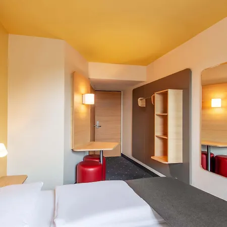 Ξενοδοχείο Schweinfurt-sued 3*